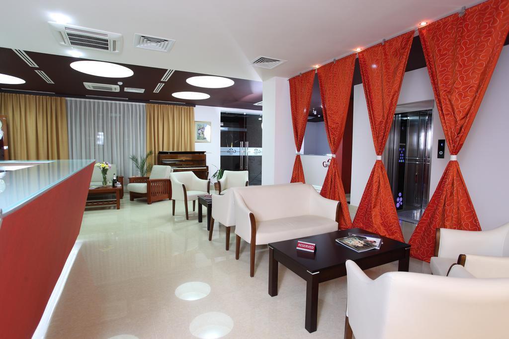 Cascade Hotel Ереван Екстериор снимка